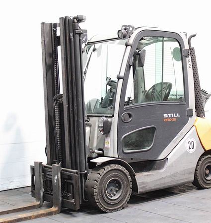 RV9045