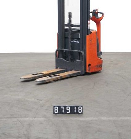 T87918
