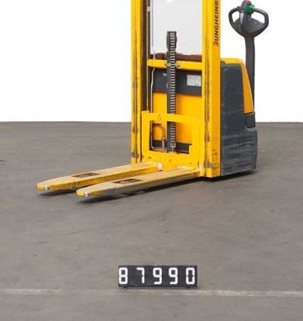 T87990