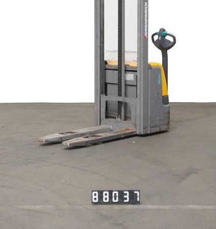 T88037
