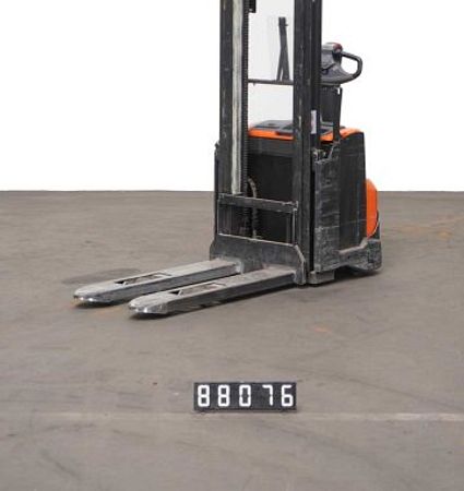 T88076