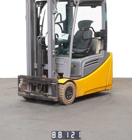 T88121