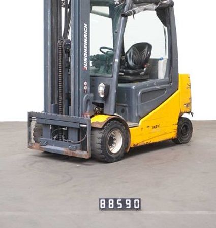 T88590