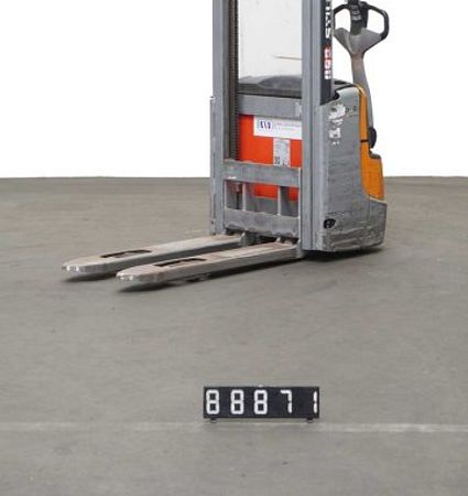 T88871