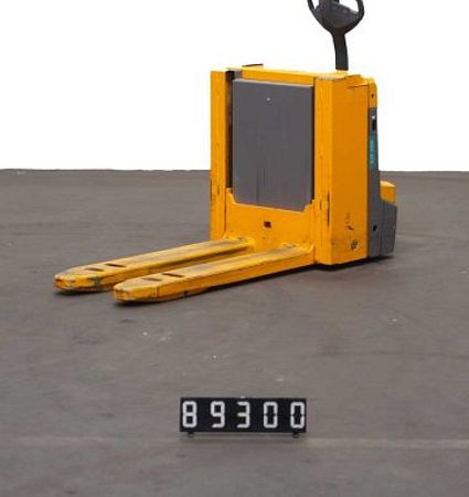 T89300